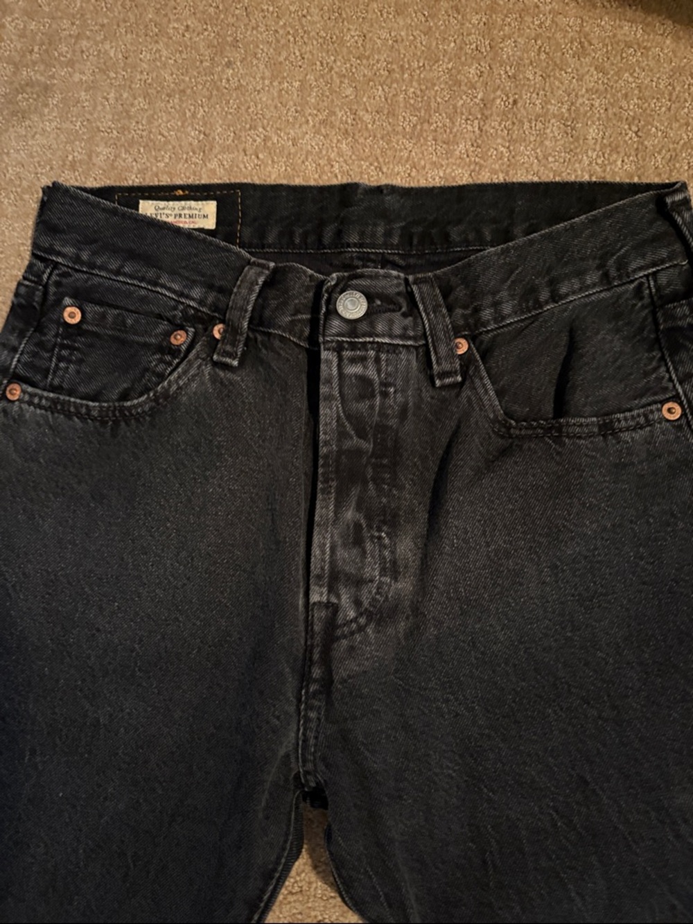 LEVI’S 501 Premium Men's Black Relaxed Straight Jeans, sz. 30
